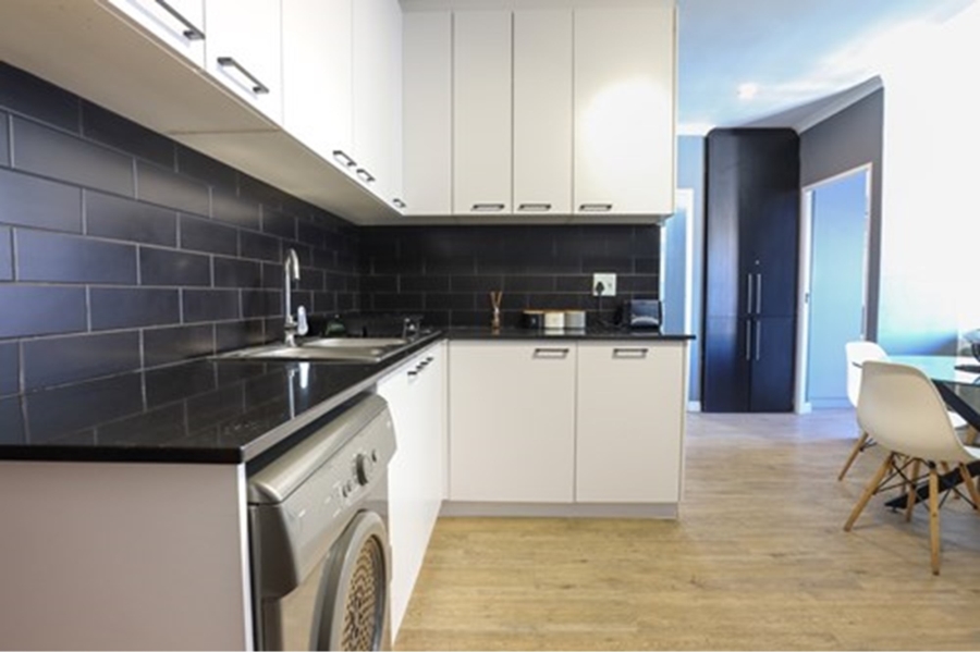 2 Bedroom Property for Sale in Bloubergrant Western Cape